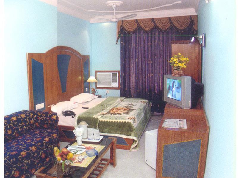 Fabhotel Ashu Palace Karol Bagh Delhi  Extérieur photo
